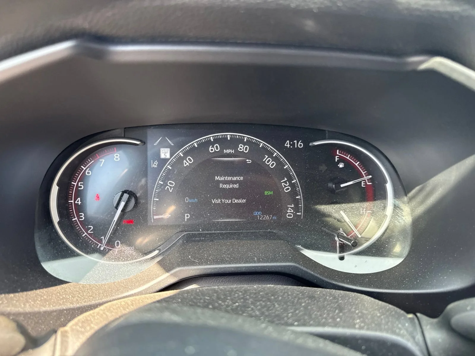 Toyota-RAV4-5