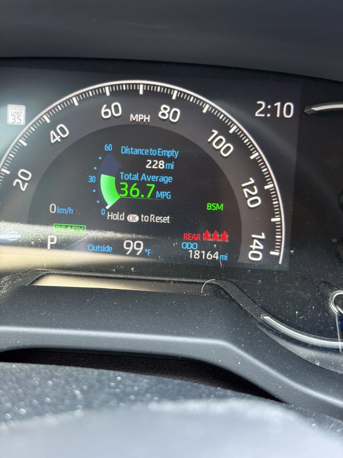 Toyota-RAV4-6