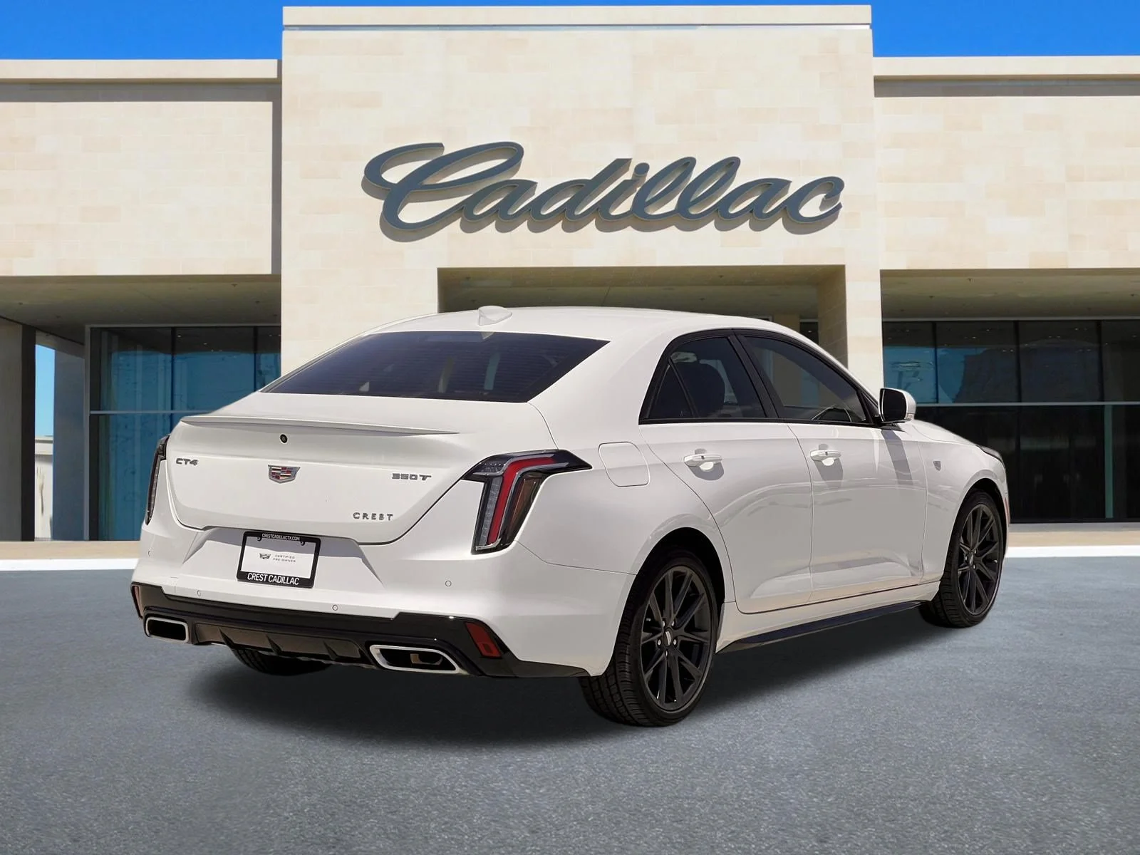 Cadillac-CT4-2