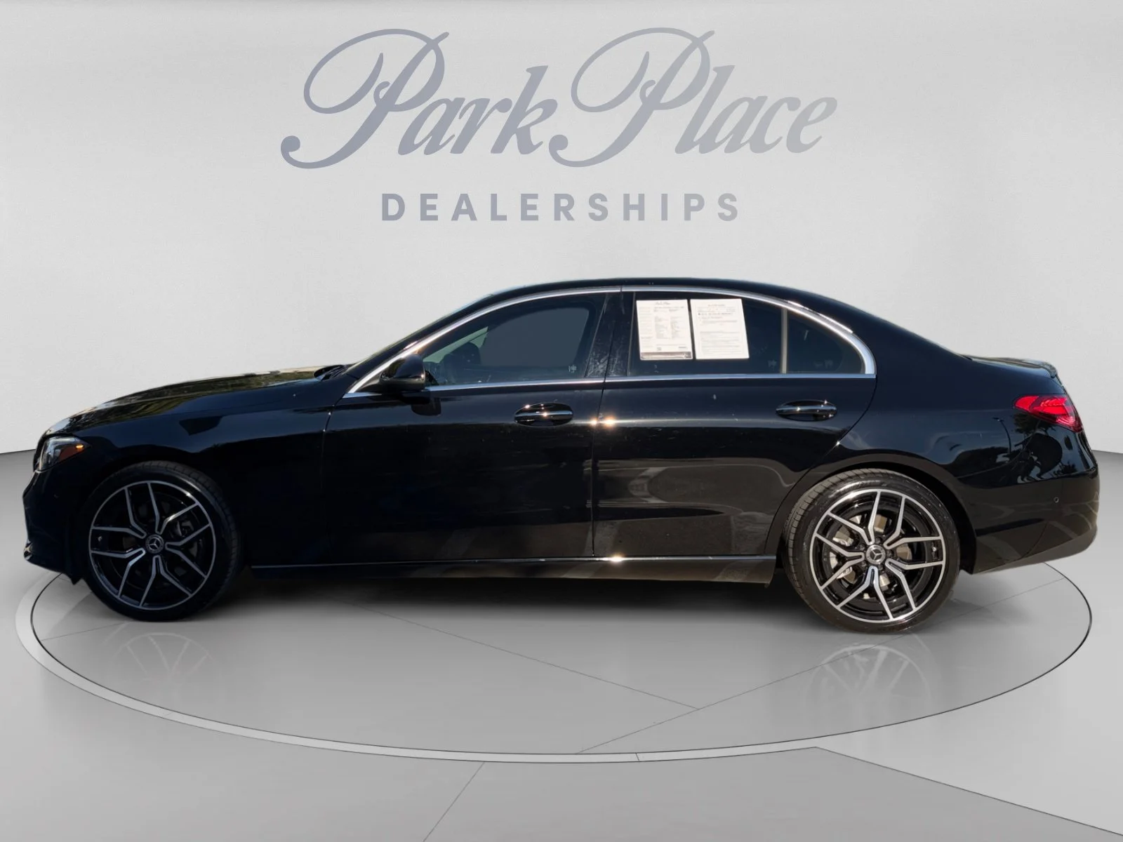 Mercedes-Benz-C-Class-1