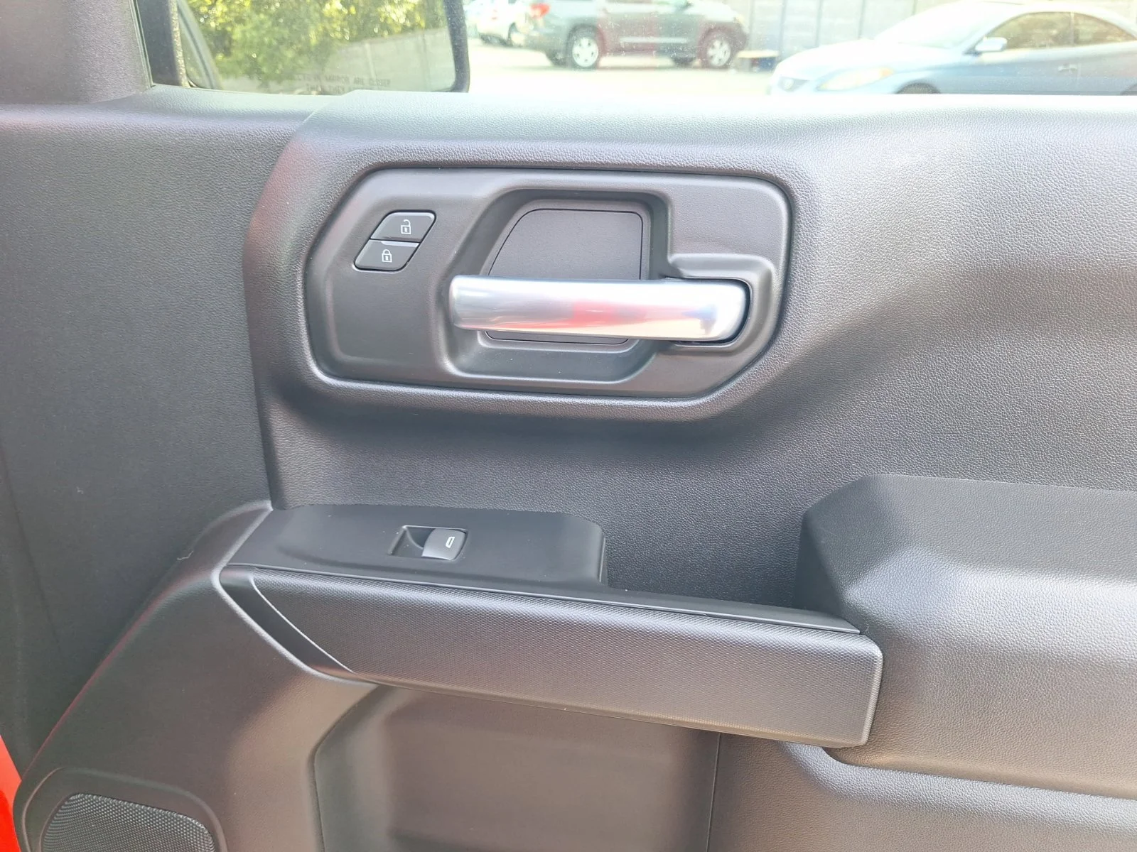 Chevrolet-Silverado 1500-33