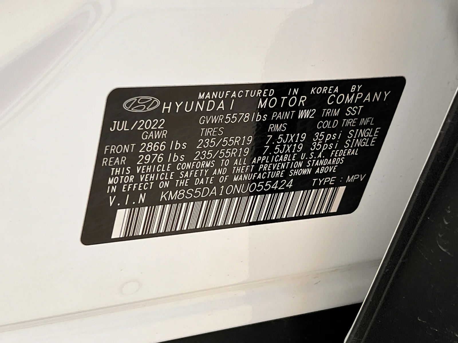 Hyundai-Santa Fe Hybrid-31