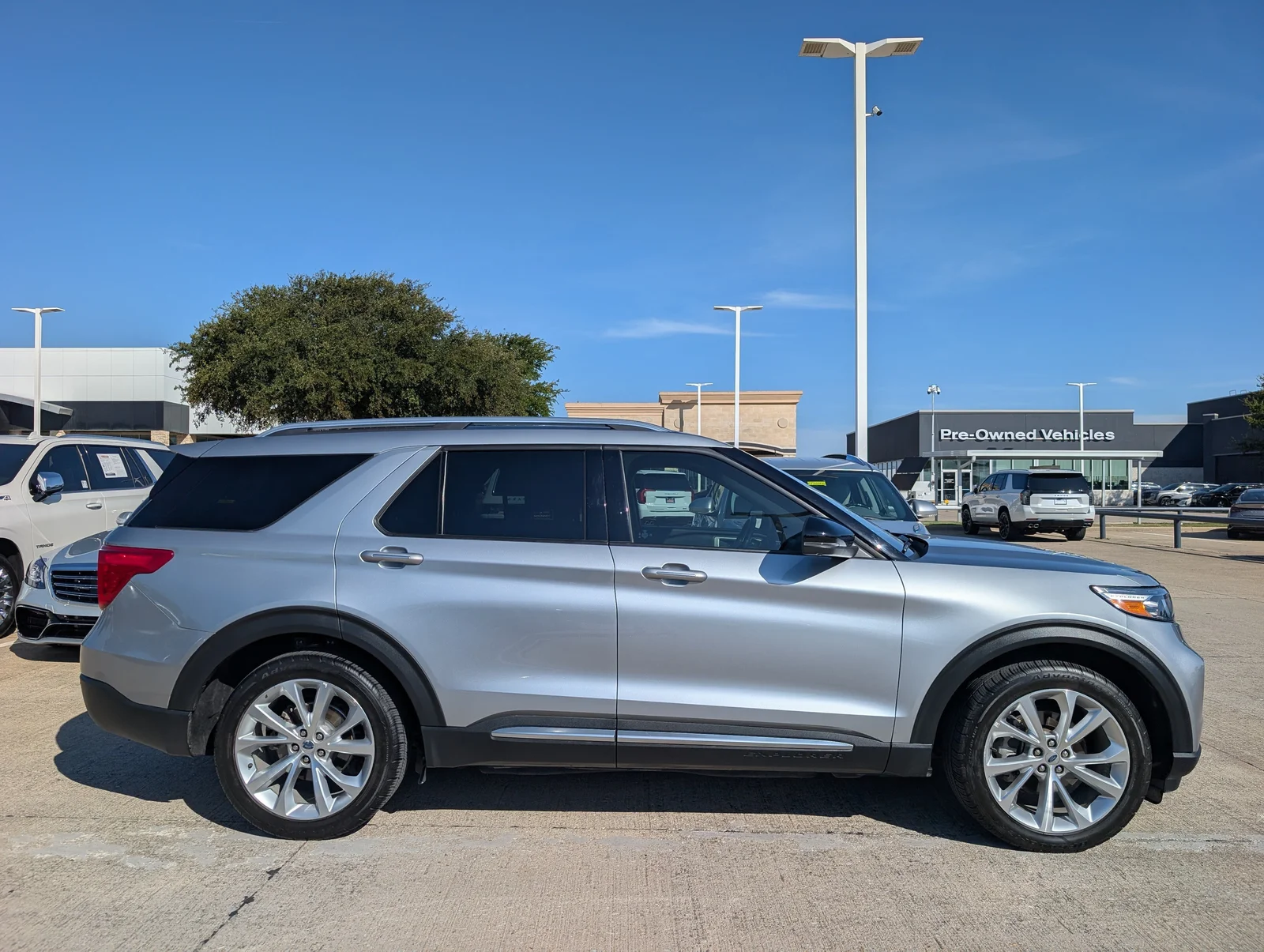Ford-Explorer-2