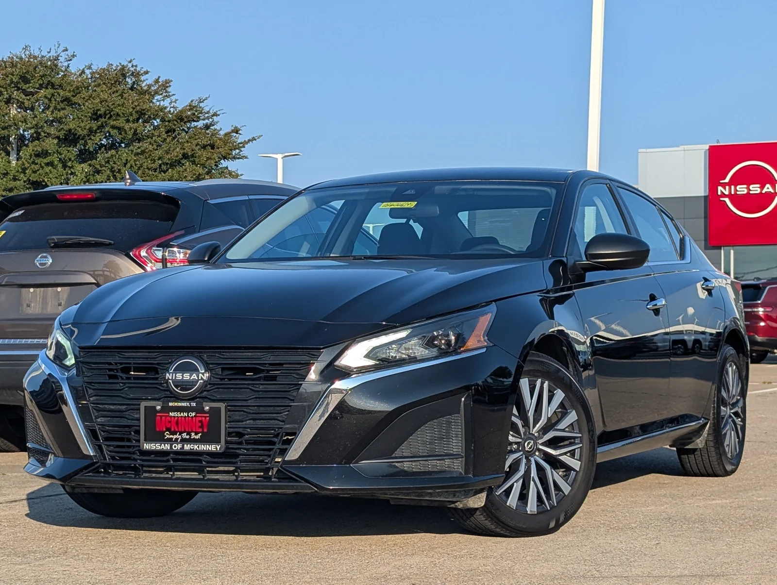 Nissan-Altima-1